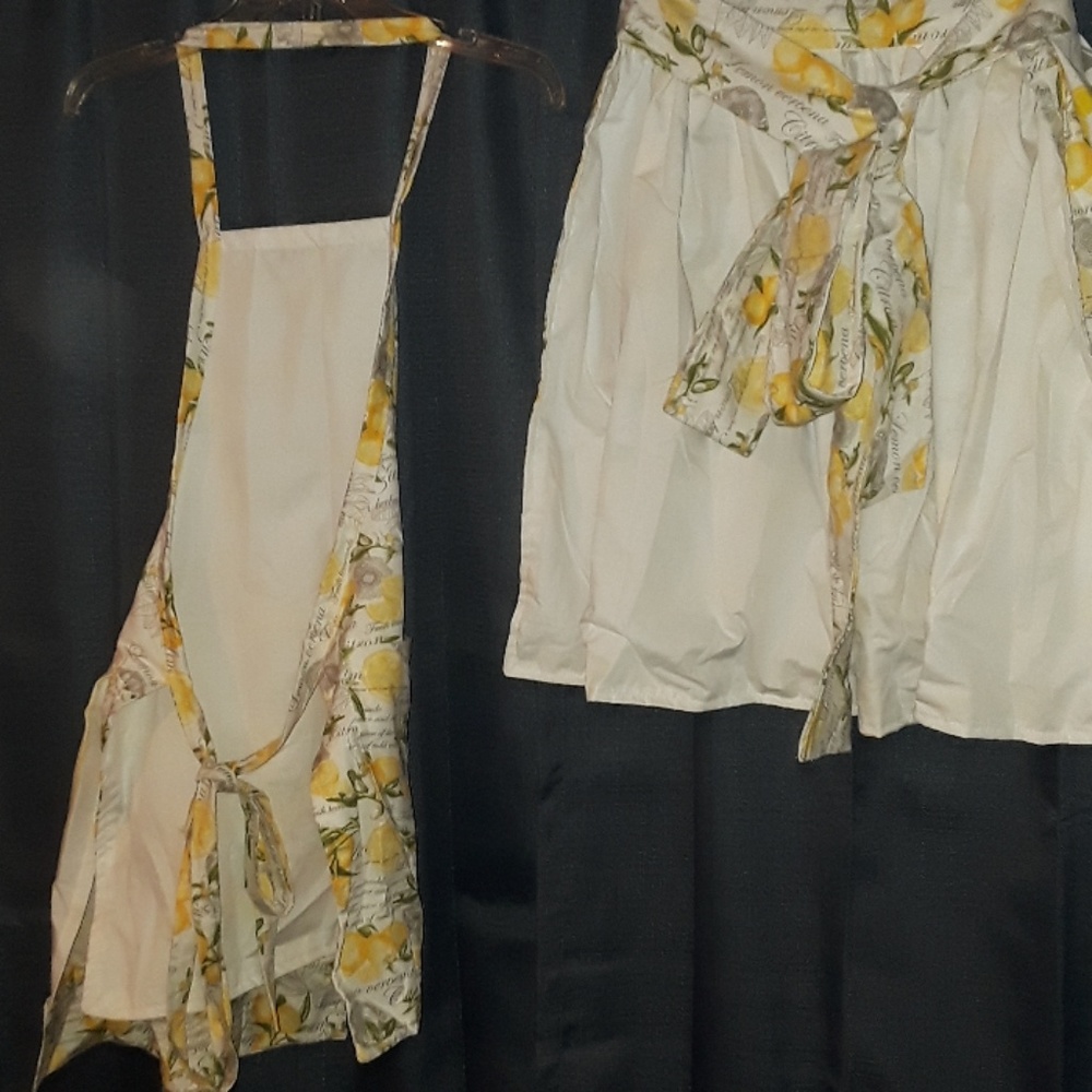 Handmade Aprons - Picture 3 of 3